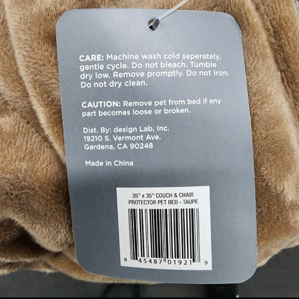 NWT Burrow Bud Furniture/Car Seat Protector Pet Bed (Dog Not Included)